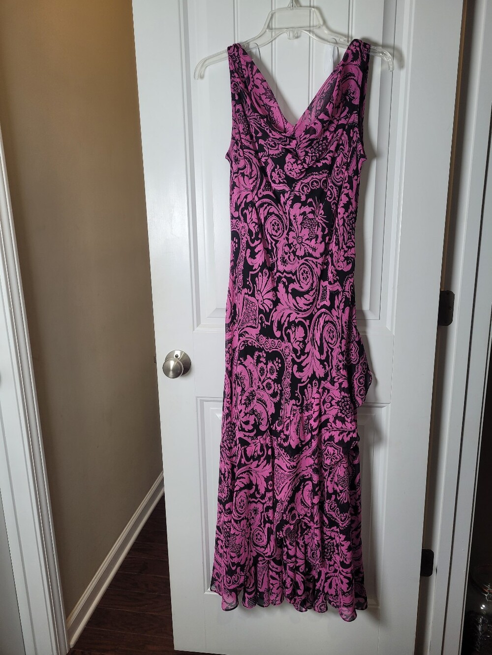 Eva Blue Pink and Black Patterned Sleeveless Maxi Dress.  Size 16